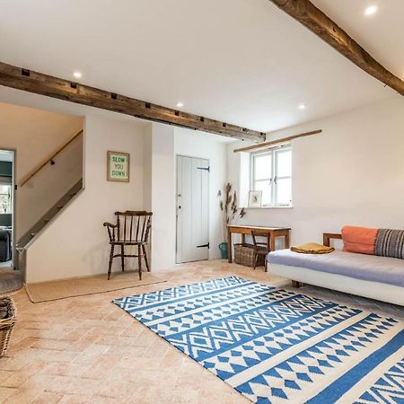 Host & Stay - White End Salthouse Exterior photo
